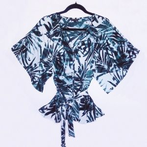 NWT Banana Republic Palm Kimono Top Size S